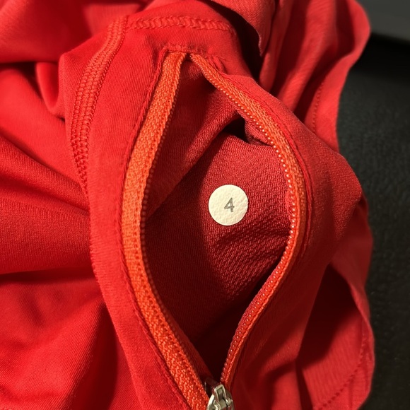 Lululemon Skort Run Speed Squad Skirt Shorts Red Zipper pocket Sz 4 - Picture 7 of 14